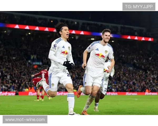 帕杜盛赞伊万托尼为顶级前锋吸引英超各队目光